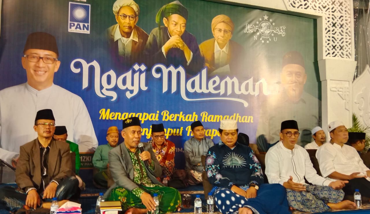 pengajian dan Sholat Tarawih bersama yang digelar DPW PAN Jatim dengan PWNU Jatim di Surabaya, Sabtu (15/4/2023).