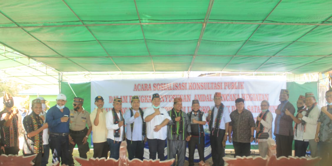 Pemerintah Kabupaten Manggarai Timur, Nusa Tenggara Timur (NTT) bersama PT Istindo Mitra Manggarai (IMM) membuka sosialisasi konsultasi publik dalam rangka penyusunan dokumen Analisis Mengenai Dampak Lingkungan (AMDAL) penambangan batu gamping di Lingko L