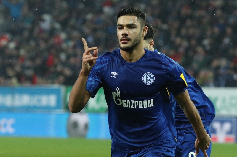 Ozan Kabak gabung Liverpool dari Schalke 04 sebagai pemain pinjaman sampai akhir musim.(Bongarts/Getty Images/Alexander Hassenstein)

