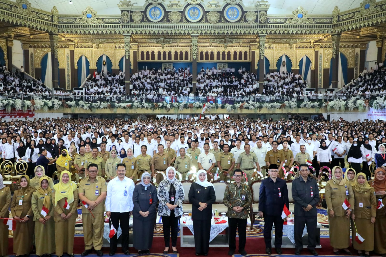 Serahkan 3.525 SK PPPK, Gubernur Khofifah Tekankan Pentingnya Sinergi dan Kolaborasi