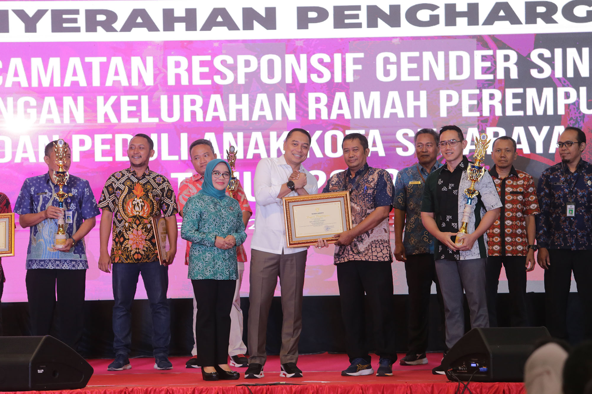Menjelang akhir tahun 2023, Pemkot Surabaya melakukan evaluasi percepatan penurunan stunting di Convention Hall Arief Rahman Hakim Surabaya, Kamis (21/12/2023) 