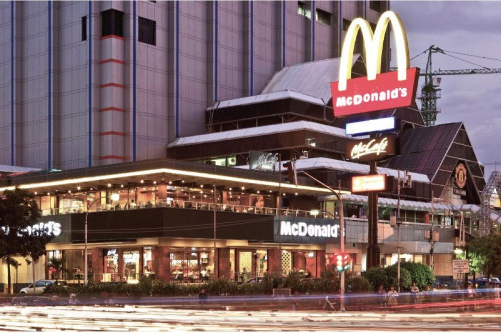 McDonald's Sarinah di Jalan Thamrin, Jakarta, gerai pertama McDonald's di Indonesia, resmi ditutup permanen mulai 10 Mei 2020. (ANTARA/HO)
