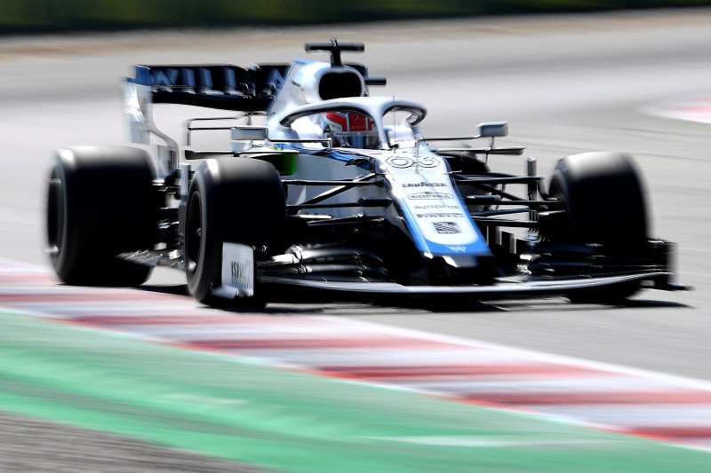 Pebalap tim Williams George Russell menjalani sesi latihan bebas Grand Prix Spanyol, Sirkuit Barcelona-Catalunya. (14/8/2020) (Pool via Reuters/Josep Lago)

