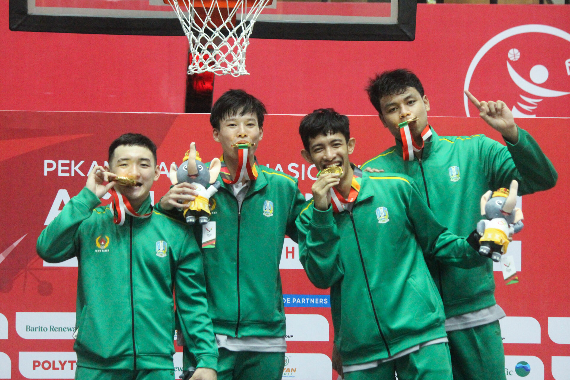 Tim basket 3x3 putra Jawa Timur berhasil membawa pulang medali emas pada Pekan Olahraga Nasional (PON) XXI Aceh-Sumut 2024.