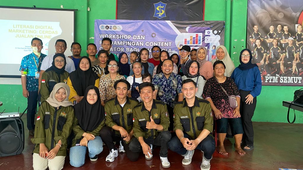 Fakultas Ilmu Sosial dan Ilmu Politik (FISIP) Universitas Hang Tuah (UHT) menyelenggarakan workshop dan pendampingan content creator bagi para pengelola Sentra Wisata Kuliner (SWK) Semolowaru pada Jumat (4/10)