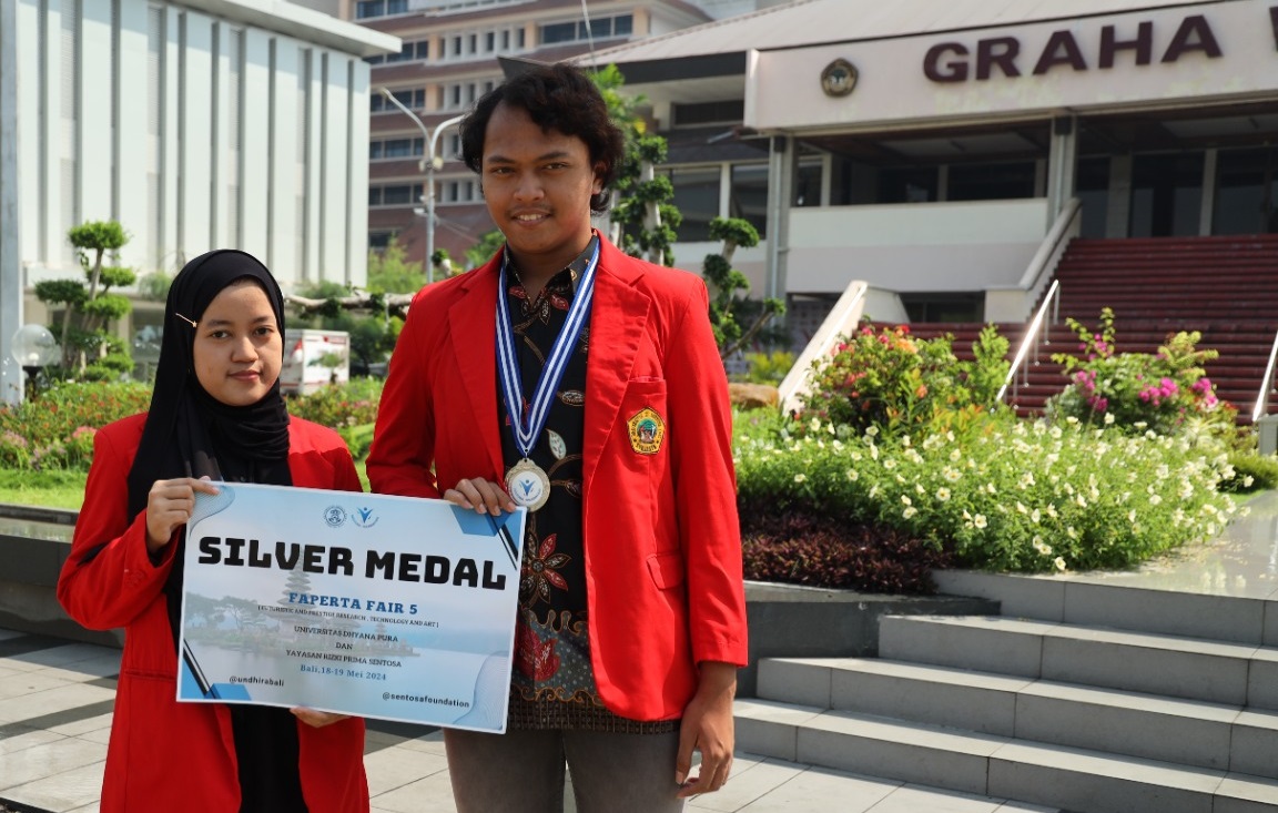 Mahasiswa Untag Surabaya Raih Medali Perak di FAPERTA FAIR 5